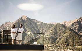 Vinea - Suites  4*